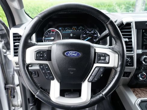 Used 2018 Ford F250 Lariat AWD/4WD image 19