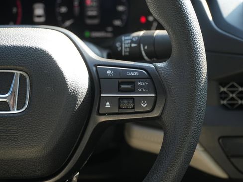 Used 2023 Honda Accord LX image 22