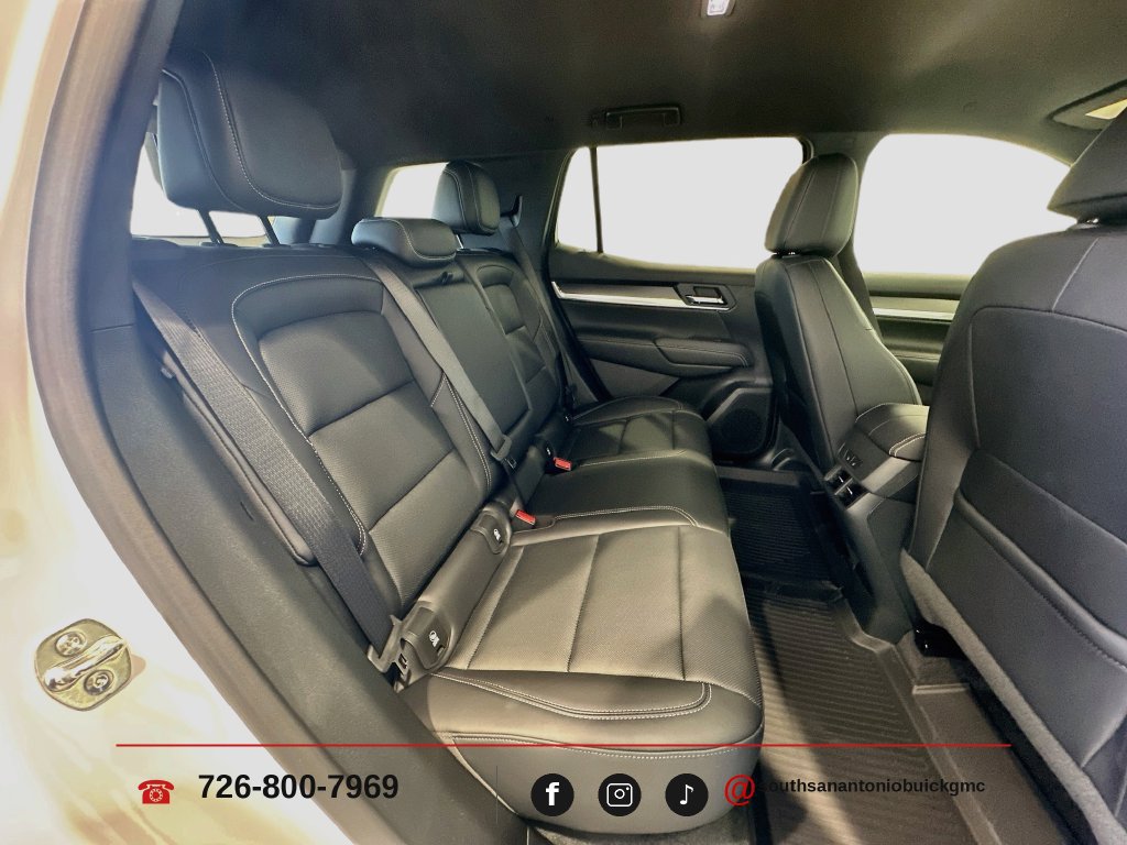 New 2027 GMC Terrain Elevation w/ Elevation Premium Package FWD image 29