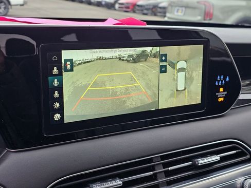 Used 2022 Hyundai Palisade Calligraphy image 29