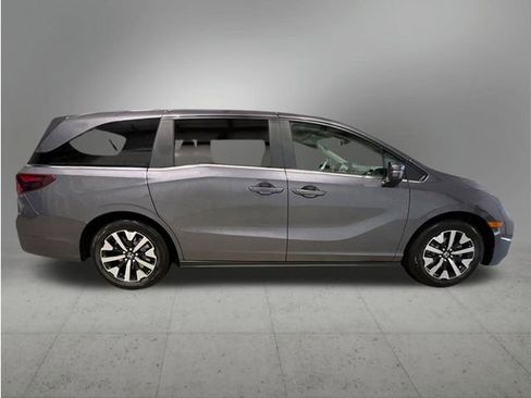 New 2026 Honda Odyssey EX-L image 7