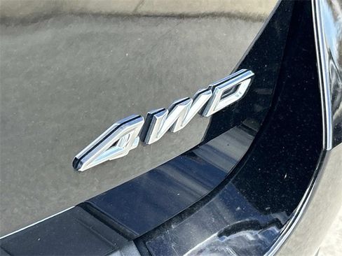 Used 2023 Ford Explorer Platinum w/ Class IV Trailer Tow Package image 11