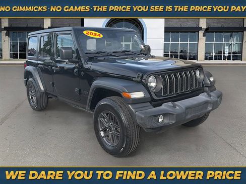 Used 2024 Jeep Wrangler Unlimited Sport AWD/4WD image 1