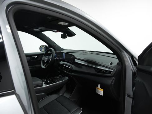 New 2026 Buick Enclave Sport Touring image 19