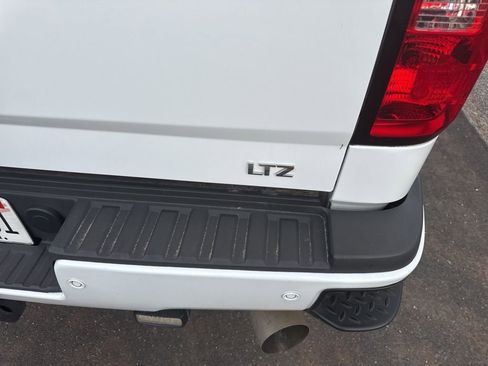 Used 2018 Chevrolet Silverado 2500 LTZ w/ Duramax Plus Package image 6