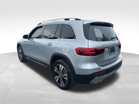 Used 2026 Mercedes-Benz GLB 250 image 4