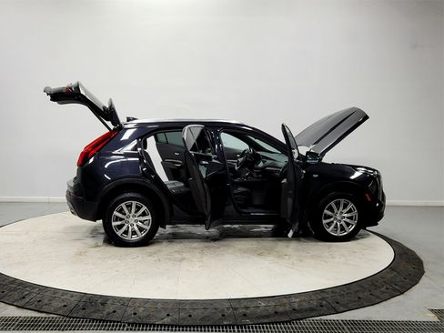 Used 2023 Cadillac XT4 Premium Luxury image 16