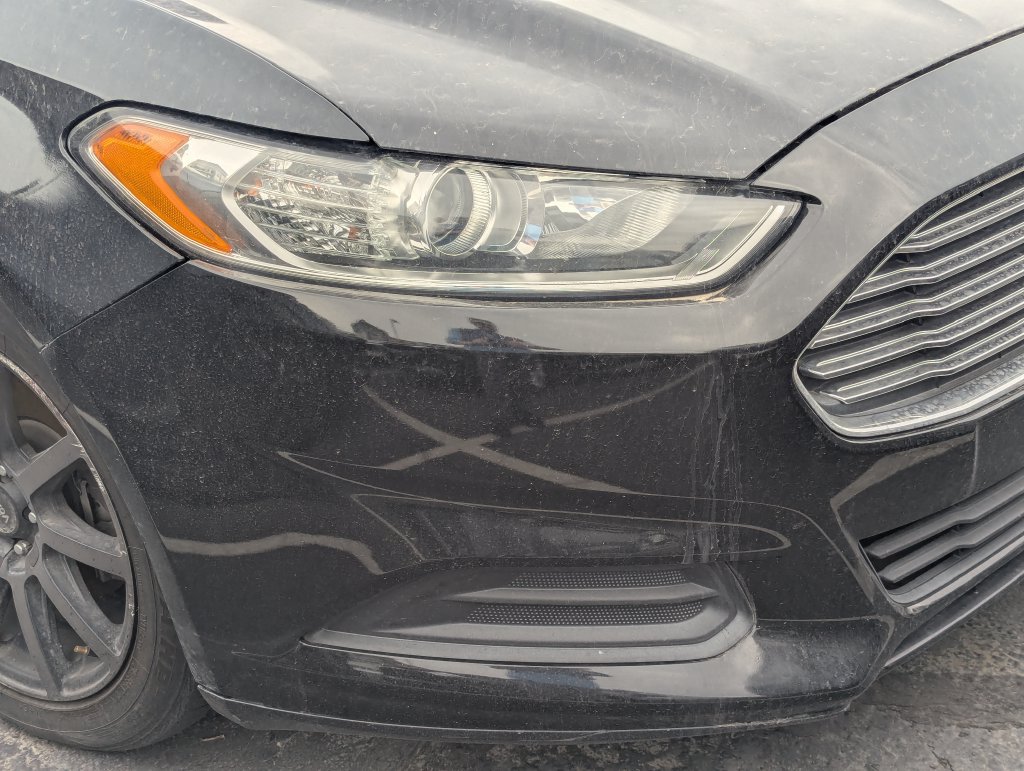Used 2014 Ford Fusion SE FWD image 9