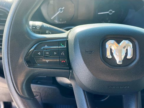 Used 2023 RAM ProMaster 2500 image 17