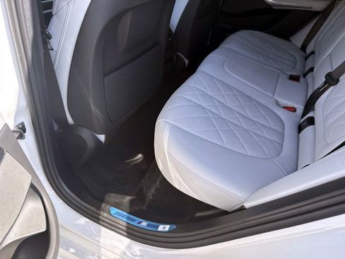 Used 2024 BMW X5 sDrive40i w/ M Sport Package RWD image 14