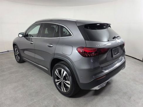 Certified 2025 Mercedes-Benz GLA 250 image 6