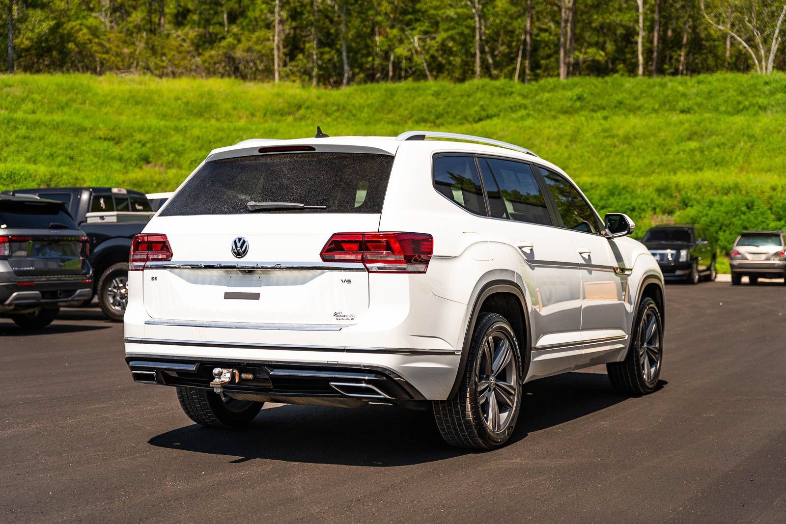 Used 2019 Volkswagen Atlas SE w/ Panoramic Sunroof Package FWD image 7