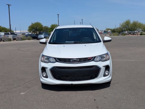 Used 2019 Chevrolet Sonic LT w/ Convenience Package FWD image 8