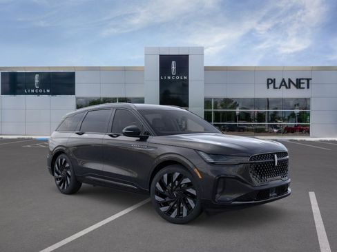 New 2026 Lincoln Nautilus Reserve AWD/4WD image 7