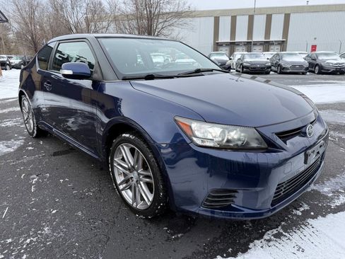 Used 2011 Scion tC image 3
