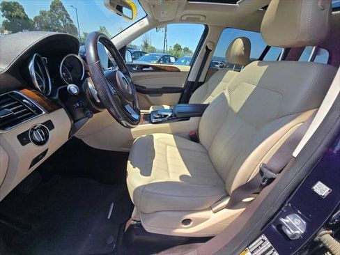 Used 2019 Mercedes-Benz GLS 450 4MATIC image 25