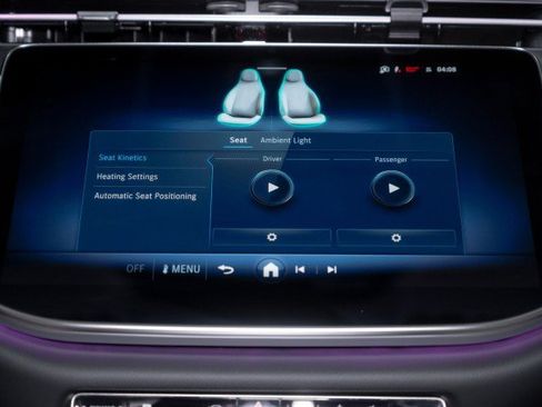 New 2026 Mercedes-Benz E 350 4MATIC Sedan image 16