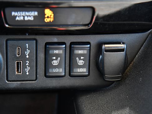 Used 2024 Nissan Leaf SV Plus image 24