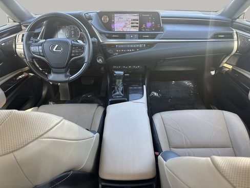 Used 2019 Lexus ES 350 Ultra Luxury image 7
