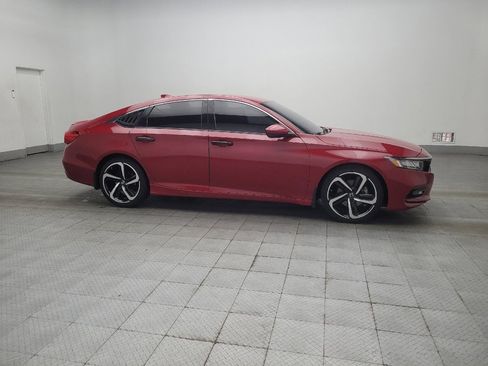 Used 2018 Honda Accord Sport image 11