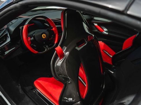 Used 2023 Ferrari SF90 Spider AWD/4WD image 28