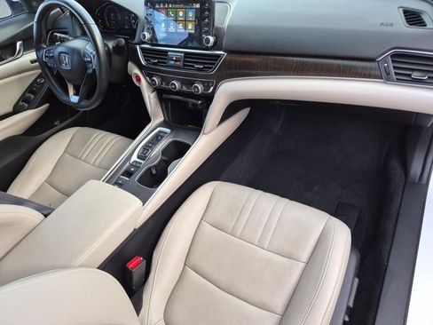 Used 2022 Honda Accord Touring image 23