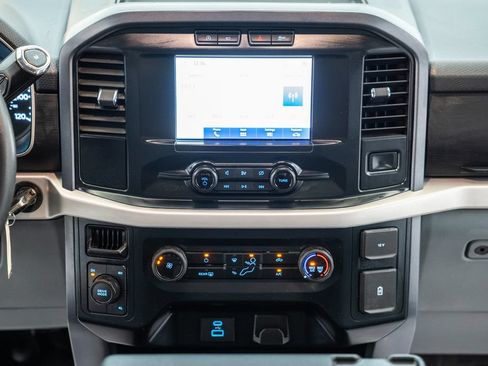 Used 2023 Ford F150 XLT AWD/4WD image 24