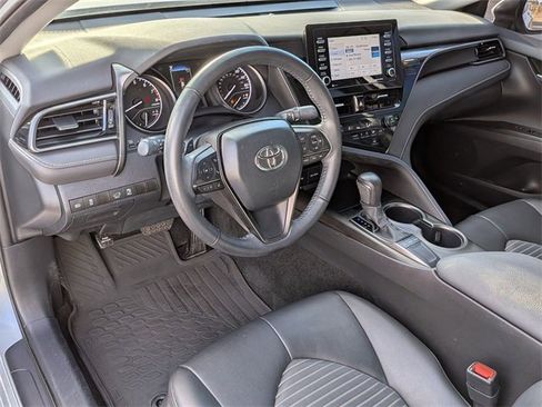 Used 2024 Toyota Camry SE w/ Convenience Package image 17