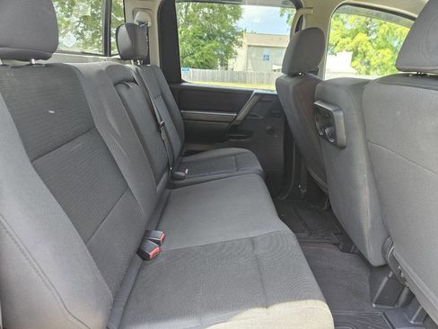 Used 2009 Nissan Titan XE w/ XE Max Utility Pkg RWD image 15