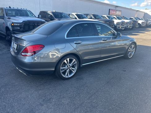 Used 2018 Mercedes-Benz C 300 Sedan image 7