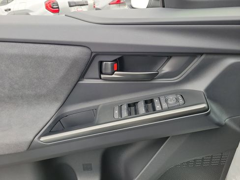 New 2026 Toyota C-HR AWD/4WD image 17