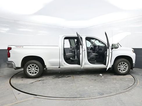 Used 2020 Chevrolet Silverado 1500 LTZ w/ LTZ Convenience Package image 45