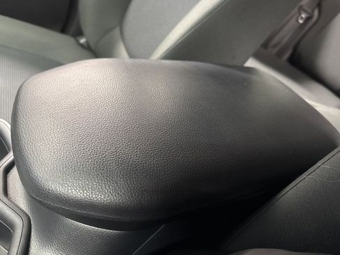 Certified 2025 Toyota RAV4 LE image 24