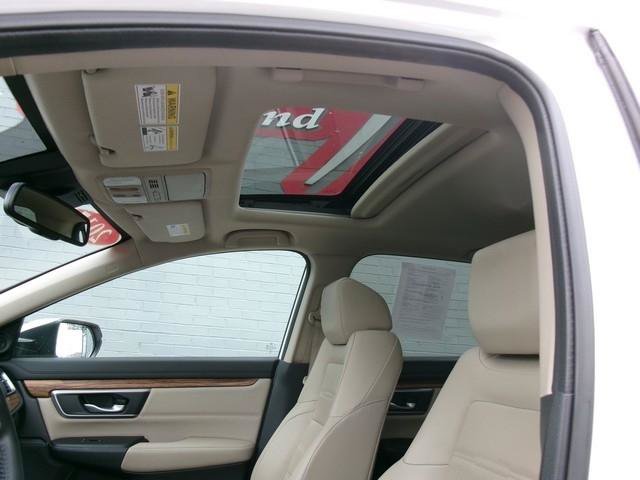 Used 2017 Honda CR-V Touring image 23