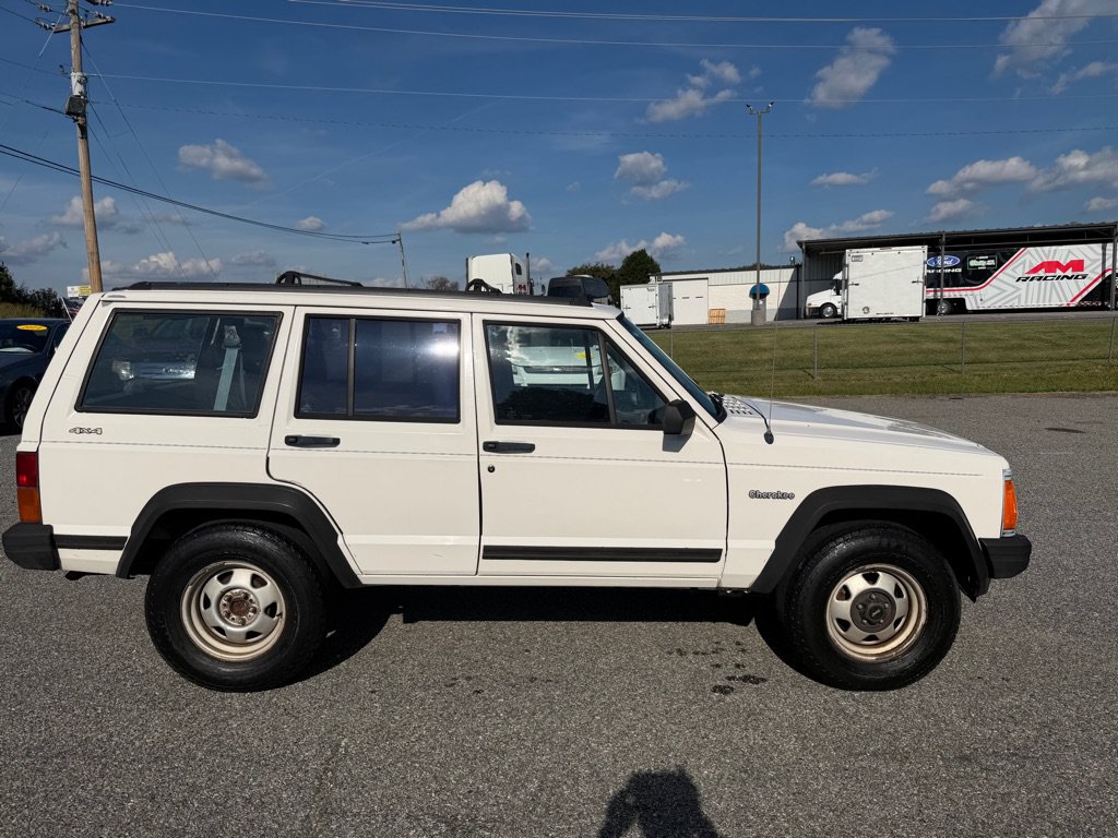 Used 1996 Jeep Cherokee SE AWD/4WD image 4