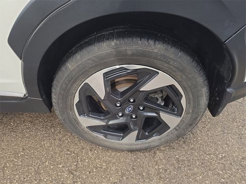 Used 2024 Subaru Crosstrek 2.5i Limited w/ Popular Package #4A image 28