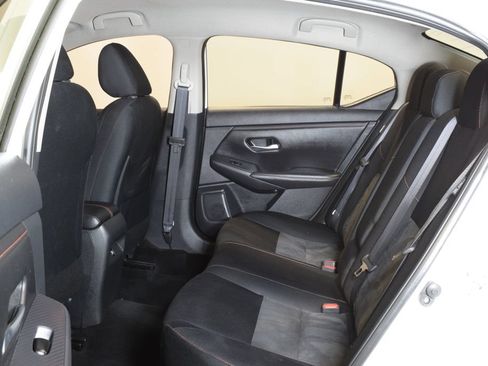 Used 2024 Nissan Sentra SR FWD image 26