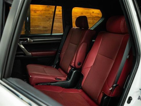 Used 2021 Lexus GX 460 Premium image 10