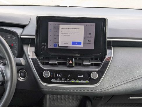 Certified 2025 Toyota Corolla SE FWD image 20