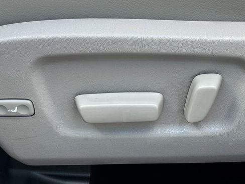 Used 2015 Toyota Highlander Limited Platinum image 20