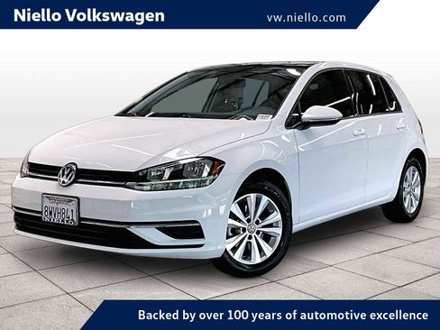 Used 2021 Volkswagen Golf 4-Door FWD image 1