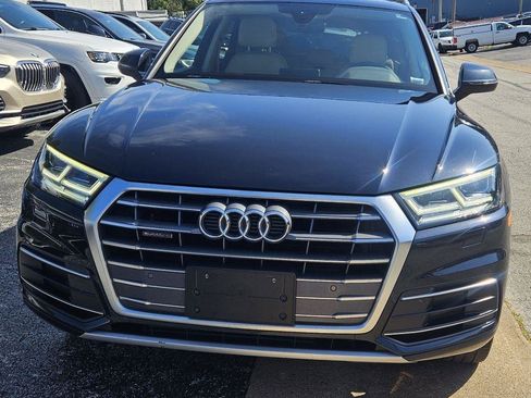 Used 2018 Audi Q5 2.0T Premium Plus w/ Premium Plus Package AWD/4WD image 3