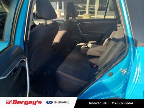 Used 2019 Toyota RAV4 LE w/ All Weather Liner Package FWD image 9