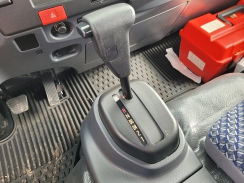 New 2024 Chevrolet Low Cab Forward image 16