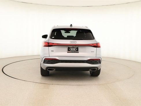 New 2025 Audi Q5 Prestige image 5