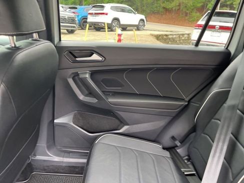 Used 2024 Volkswagen Tiguan SEL R-Line AWD/4WD image 16