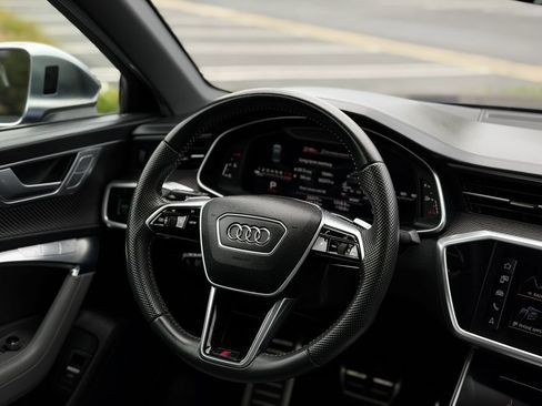 Used 2021 Audi S6 Premium Plus w/ S6 Executive Package AWD/4WD image 38