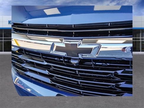 New 2026 Chevrolet Suburban LS w/ LPO, Dark Essentials Package image 4