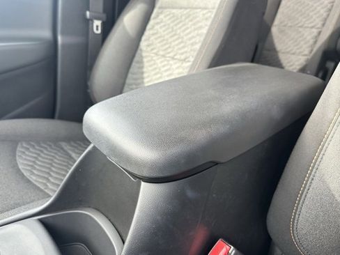 Certified 2021 Chevrolet Equinox LT image 12