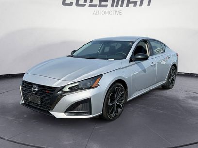 Used 2024 Nissan Altima 2.5 SR